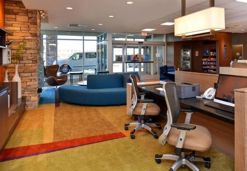 Comfort Suites Woodland - Sacramento Airport Ngoại thất bức ảnh